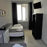 Easy Sants By Bossh! (adults Only) Barcelona