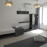 Easy Sants By Bossh! (adults Only) * Barcelona