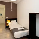Easy Sants By Bossh! (adults Only) Hostel *