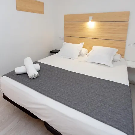 Vandrerhjem Easy Sants By Bossh! (adults Only) Barcelona