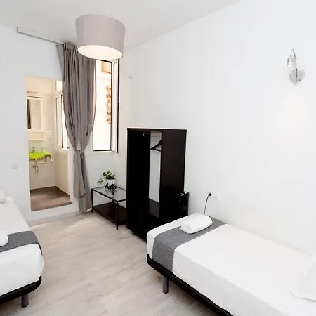 Vandrarhem Easy Sants By Bossh! (adults Only)