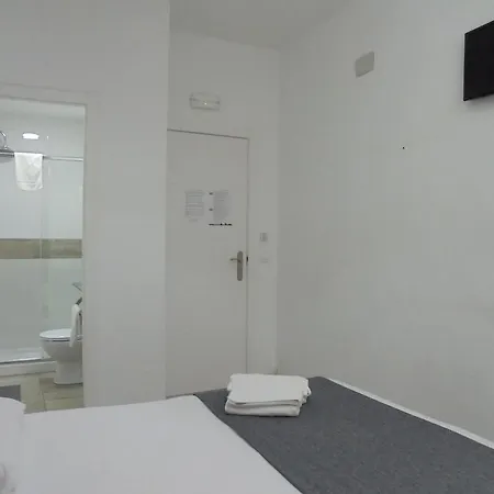 Vandrerhjem Easy Sants By Bossh! (adults Only) Barcelona