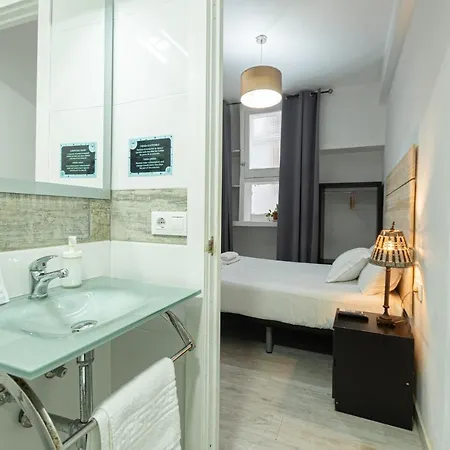 Vandrarhem Easy Sants By Bossh! (adults Only)