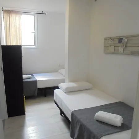 Easy Sants By Bossh! (adults Only) Vandrarhem Barcelona