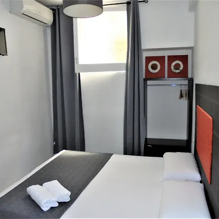 Vandrarhem Easy Sants By Bossh! (adults Only) *