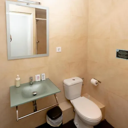 Easy Sants By Bossh! (adults Only) Vandrarhem