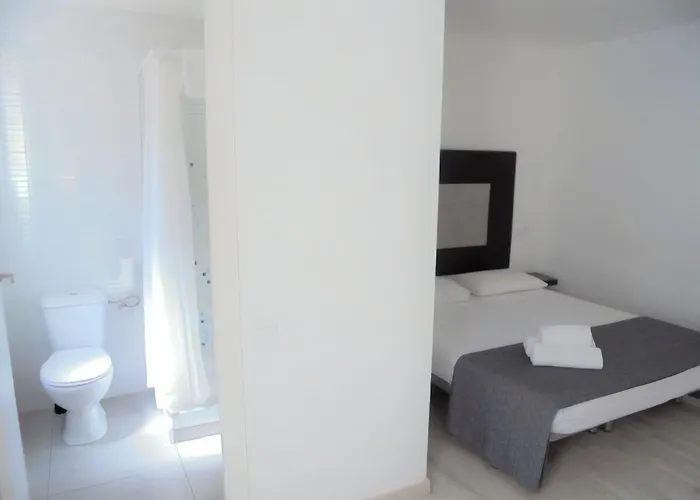 Vandrarhem Easy Sants By Bossh! (adults Only) Barcelona