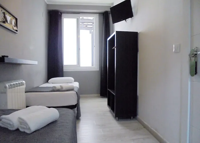 Easy Sants By Bossh! (adults Only) Vandrarhem